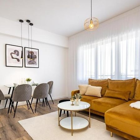 Majestic Apartament With View In Magheru 布加勒斯特 外观 照片