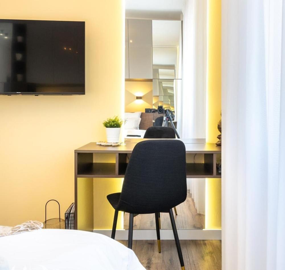 Majestic Apartament With View In Magheru 布加勒斯特 外观 照片
