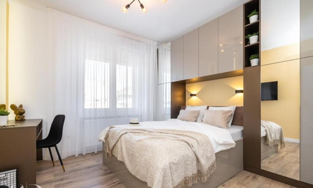 Majestic Apartament With View In Magheru 布加勒斯特 外观 照片